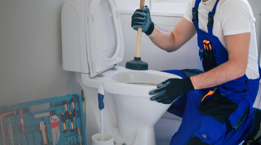 Professional water heater repair in Bronson, TX